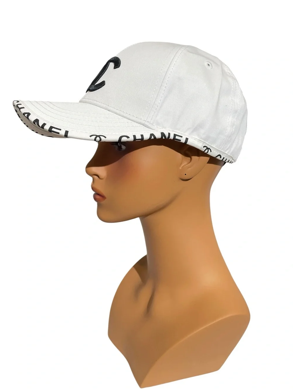 🧢 Women’s White Baseball Cap 🧢